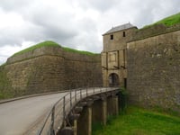 Citadelle de Montmédy über Route de Thonne les Prés