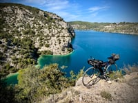 Lac d'Esparron von Greoux-les-Bains über Route du Lac
