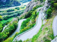 Lacets de Montvernier
