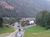 Lago di Place Moulin desde Roisan