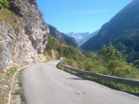 Lago di Place Moulin desde Roisan
