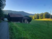 Le Moutaret przez Route de Détrier
