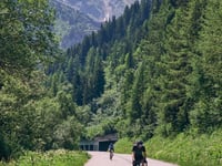 Les Arcs from Bourg Saint Maurice via Bois de Saule
