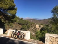 Los Guajàres über Guájar Faragüit