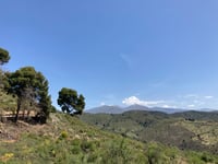 Los Guajàres über Guájar Faragüit