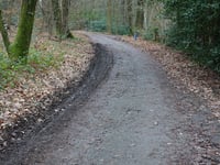 Lourdesgrot via Gemmenicherweg