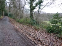Lourdesgrot via Gemmenicherweg