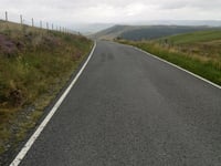 Machynlleth Mountain Road z Machynlleth