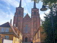 Maglekilde Bakke via Lille Maglekildestræde