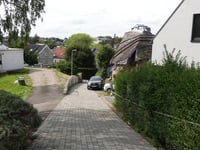 Maria-Theresia-Strasse über Untern Ibern