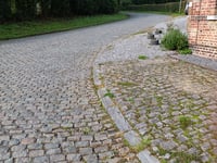 Meaurain via Pré Belem