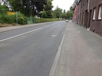 Merkstein von Kirchratherstrasse
