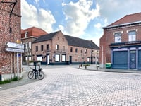 Mons-en-Pévèle über Rue du Cawoin