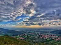 Monte Serra von Calci