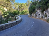 Montée d'Aurons von Péllissanne