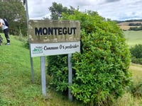 Montégut por Darre Lou Loc
