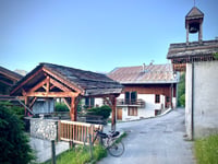 Montvenix über Montée de la Petite Chal