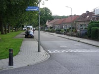 Mozartlaan via Burgemeester Ottenhoffstraat