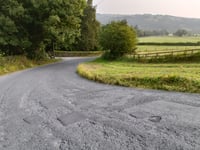 Nought Bank Road / Two Stoops von Bewerley
