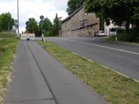 Nütheim przez Aachener Strasse