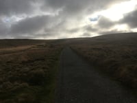 Okement Hill depuis Okehampton par Hart Tor