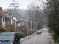 Ommershoflaan über Karel van Gelderlaan