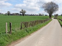 Oneux via Chemin d'el Haut