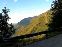 Passo del Praderadego desde Valmareno