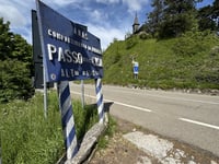 Passo della Cisa von Cantoniera Tugo