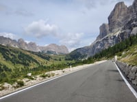 Passo Gardena from Plan de Gralba