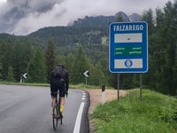 Passo Falzarego z Caprile