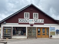 Passo Sella from Plan de Gralba