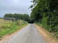 Petit-Celland via Montée des 3 Croix