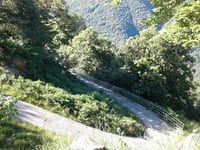 Poggio Buzzone über Chesio