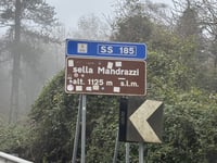 Portella Mandrazzi vanuit Mazzarrà Sant'Andrea