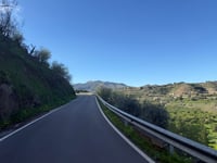 Puerto Cútar from Benamargosa
