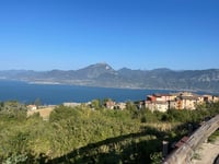 Punta Veleno von Torri del Benaco über San Zeno di Montagna