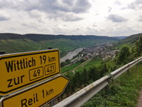 Reiler Hals von Pünderich Bahnhof