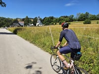 Pod Vlčím hřebenem przez Rokytnice nad Jizerou