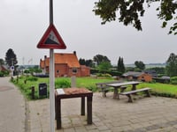 Rijzendeweg przez Dorpsstraat