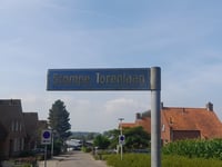 Rijzendeweg via Stompe Torenlaan
