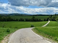Rocca delle Caminate über Strada della Collina