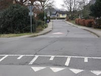 Neustrasse über Roetgenbachstrasse