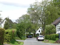 Rollesbroich from Heilkuhlbach via Furthstrasse
