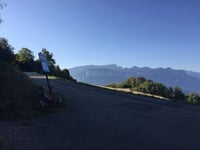 Route de Bande von Saint Pierre-de-Genebroz
