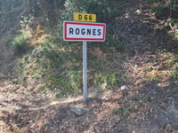 Rognes über Route de Caireval