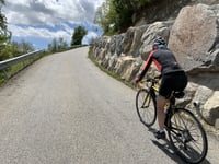 Route de Mikéou von Réotier