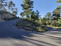 Route de Sainte-Croix da Ravin d'Embougues