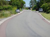 Rue de la Grotte via Maison du Bois