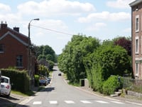 Rue de la Grotte via Maison du Bois